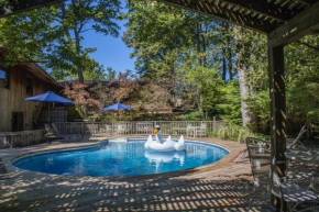 Hotels in Chikaming Township